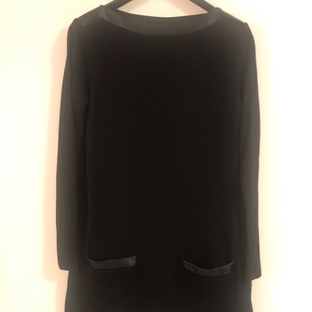 Cute small black dress or tunic